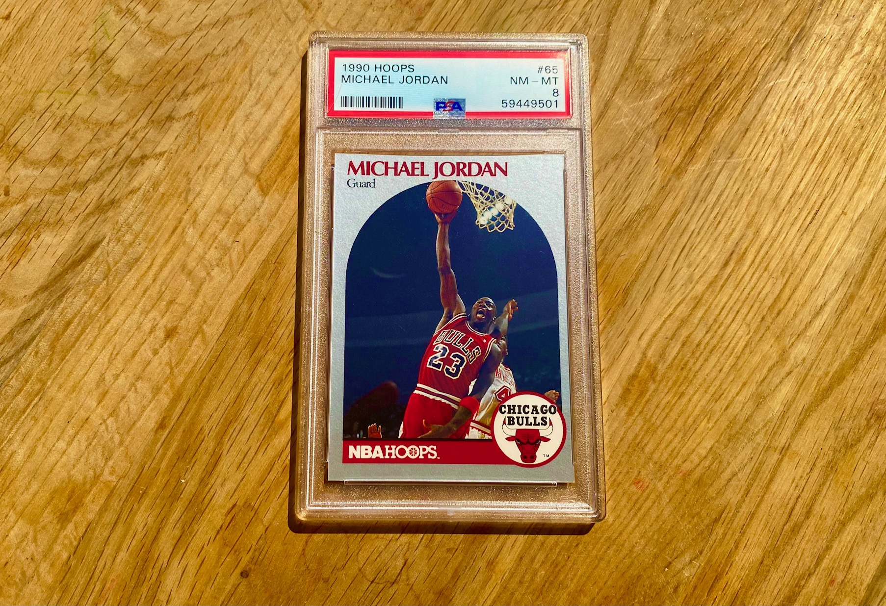 The Michael Jordan Hoops 1990 Trading Card: A Legendary Piece of Sports Memorabilia © Ballerstaedt