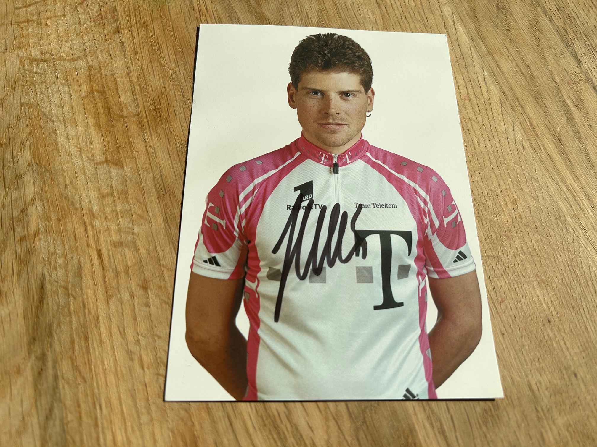 Pedaling through History: Exploring Tour de France Memorabilia – A Price Guide